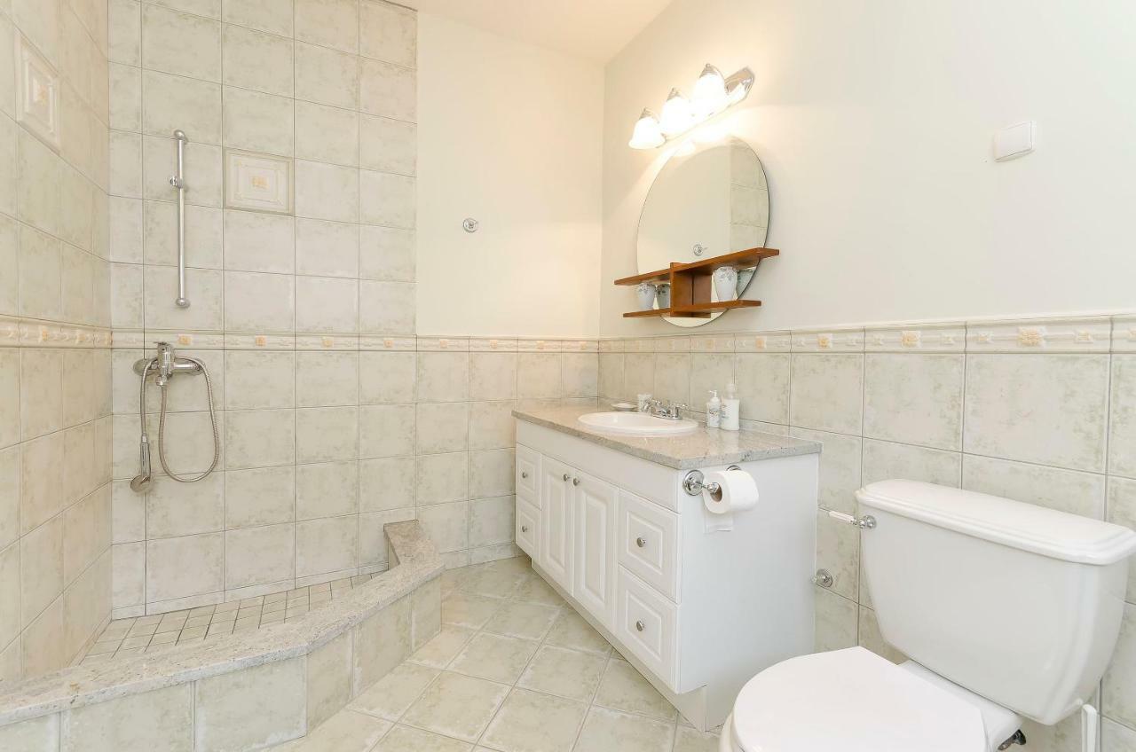 Apartment Canada Dream Vacation Срима Екстер'єр фото