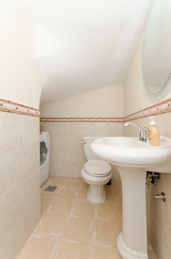 Apartment Canada Dream Vacation Срима Екстер'єр фото